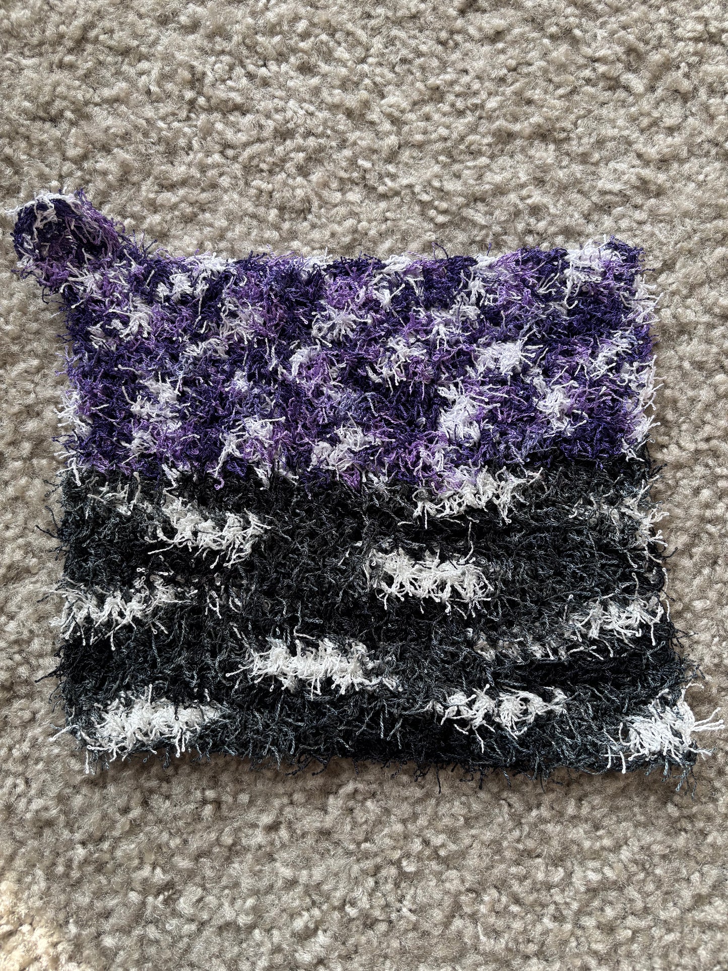 Two-Tone Textured Scrubby